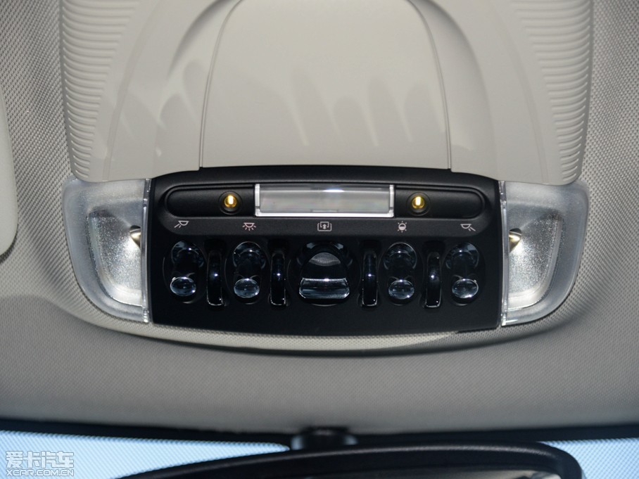 2015MINI 5-DOOR COOPER Fun