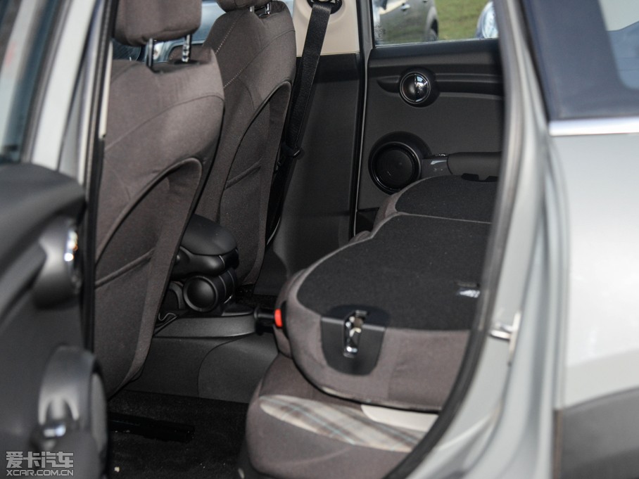 2015MINI 5-DOOR COOPER Fun