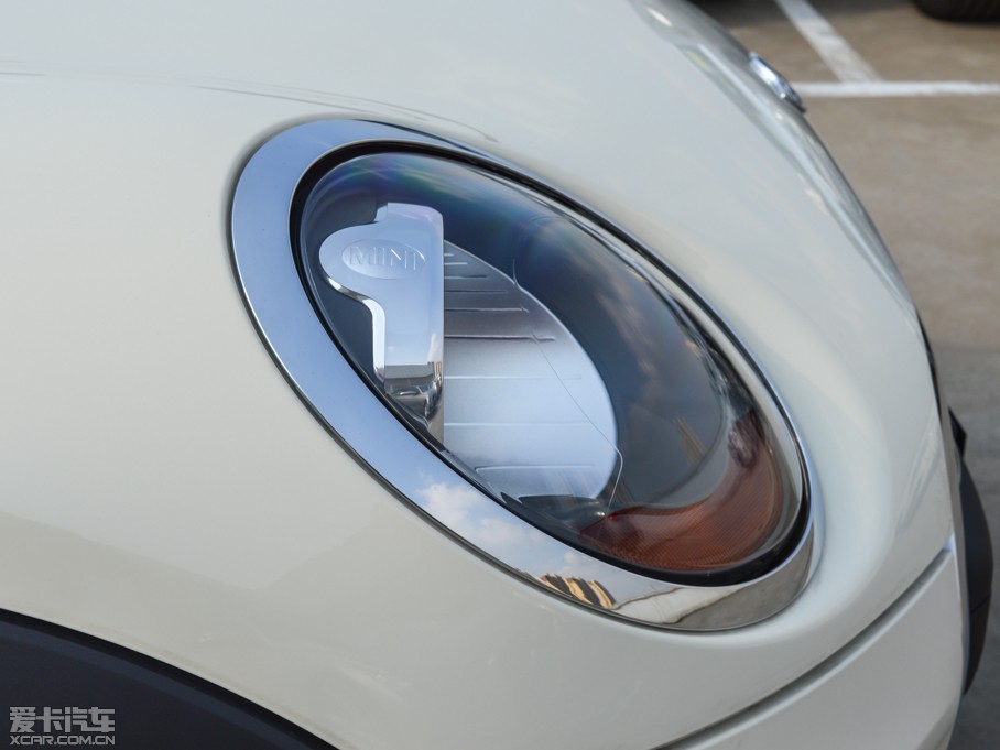 2015MINI 5-DOOR ONE MT