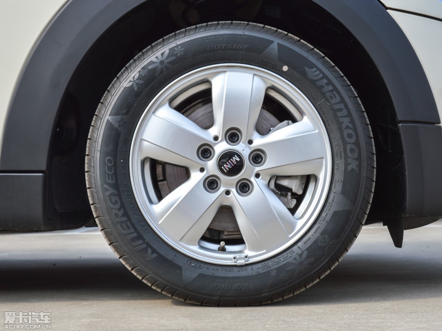 2015MINI 5-DOOR ONE MT