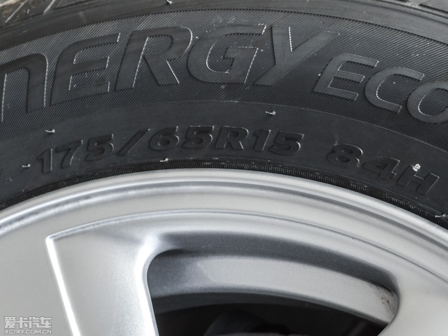 2015MINI 5-DOOR ONE MT