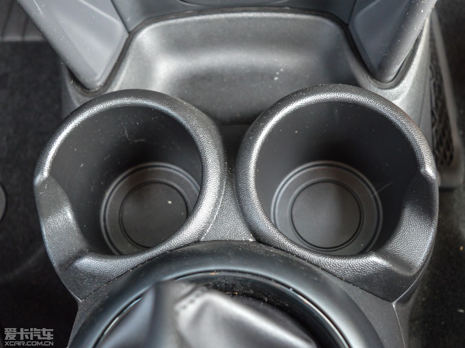 2015MINI 5-DOOR ONE MT