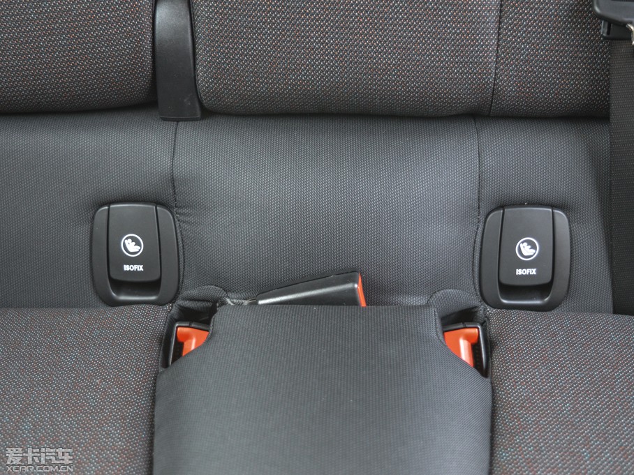 2015MINI 5-DOOR ONE MT