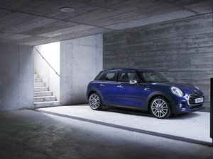 20155-DOOR COOPER w^