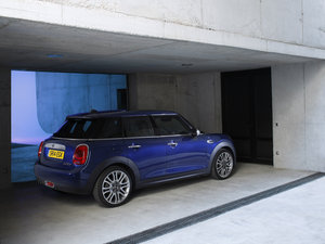 20155-DOOR COOPER w^