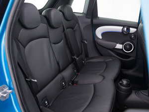 20155-DOOR COOPER S g