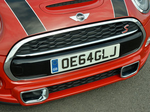 20155-DOOR COOPER S ^