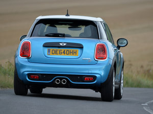 20155-DOOR COOPER SD w^