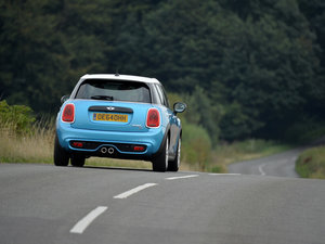 20155-DOOR COOPER SD w^