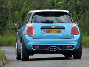 20155-DOOR COOPER SD w^