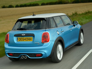 20155-DOOR COOPER SD w^