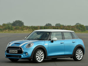 2015款5-DOOR COOPER SD 整体外观