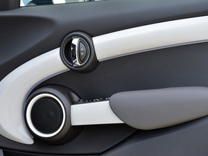 2015款5-DOOR COOPER SD 空间座椅