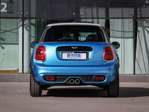 2015款5-DOOR COOPER S 正后	