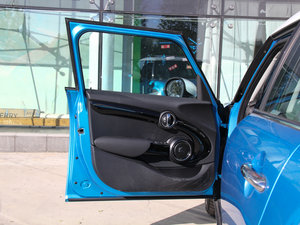 2015款5-DOOR COOPER S 驾驶位车门