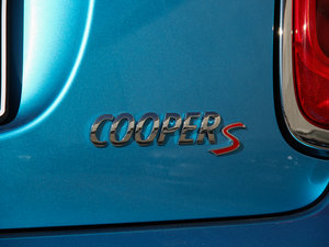 20155-DOOR COOPER S ^