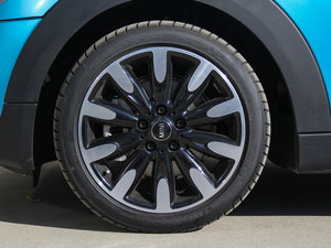 2015款5-DOOR COOPER S 轮圈