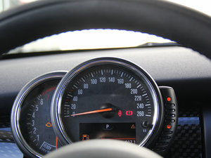 2015款5-DOOR COOPER S 仪表