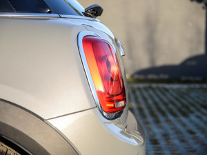 20155-DOOR COOPER Fun ^