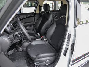 2015款COOPER S All 4 进藏限量版 主驾驶座椅