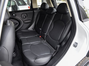 2015款COOPER S All 4 进藏限量版 后排座椅