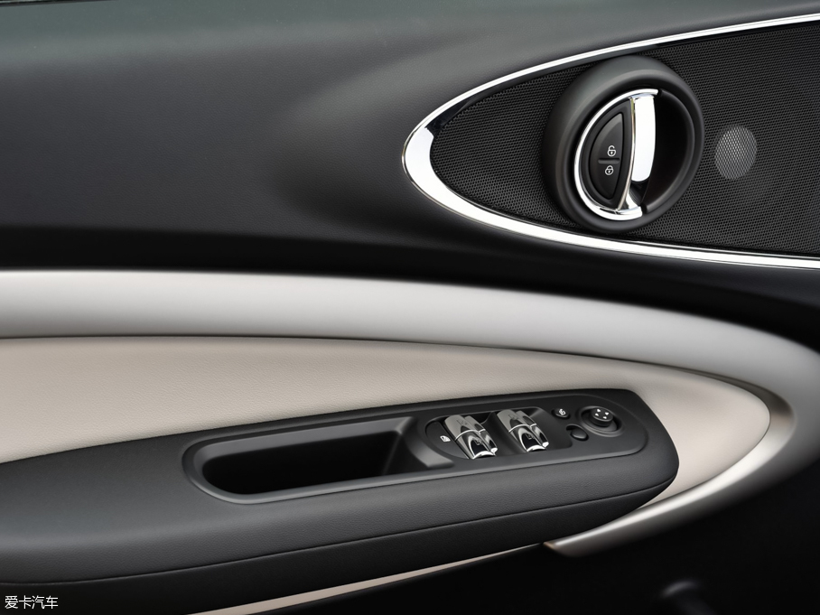 2016MINI CLUBMAN COOPER S CLUBMAN