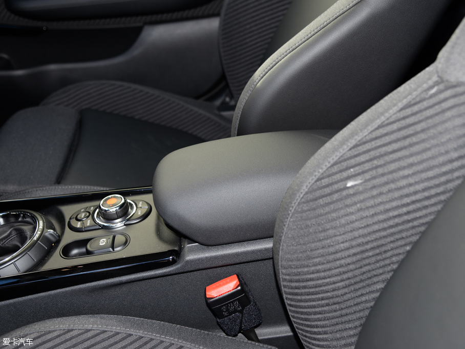 2016��MINI CLUBMAN COOPER S CLUBMAN�O��