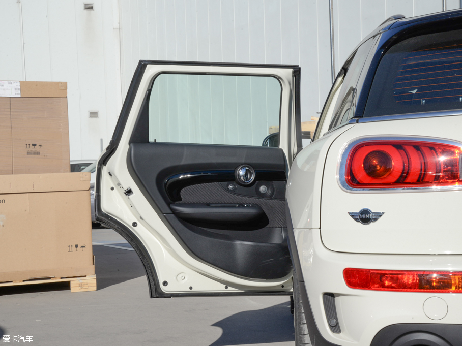 2016��MINI CLUBMAN COOPER S CLUBMAN�O��