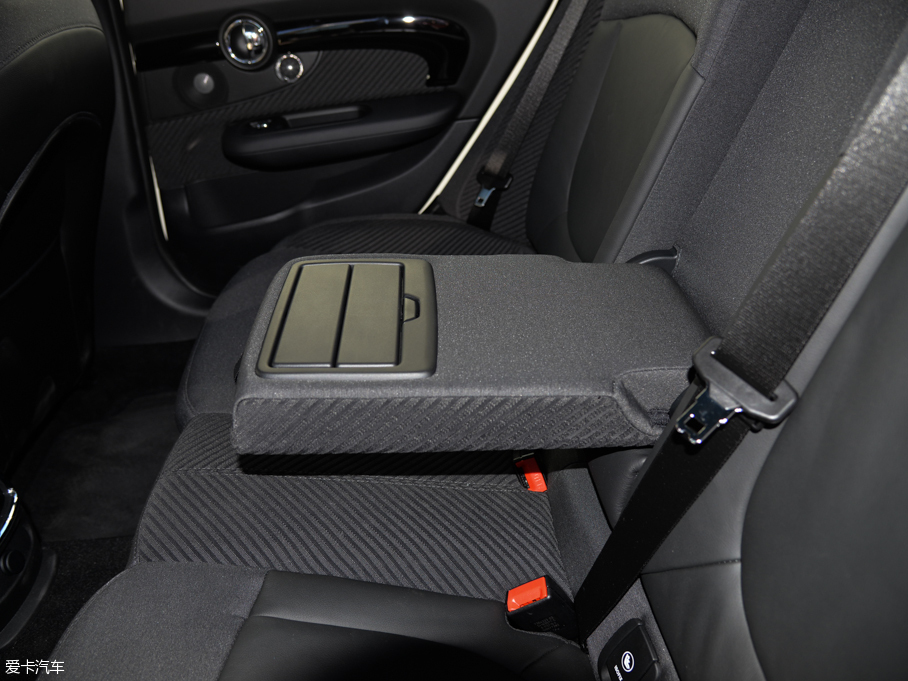 2016MINI CLUBMAN COOPER S CLUBMANO