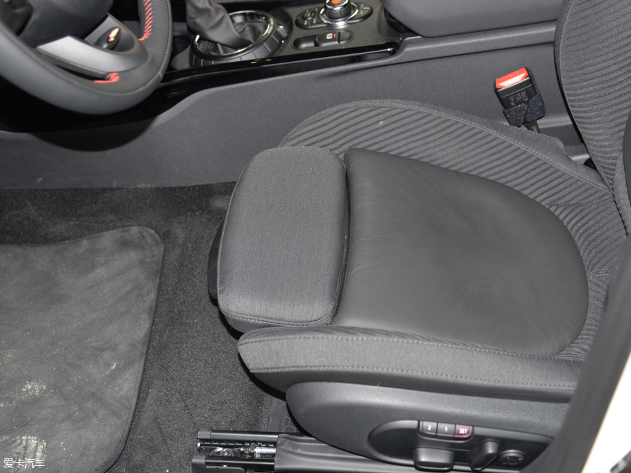 2016MINI CLUBMAN COOPER S CLUBMANO