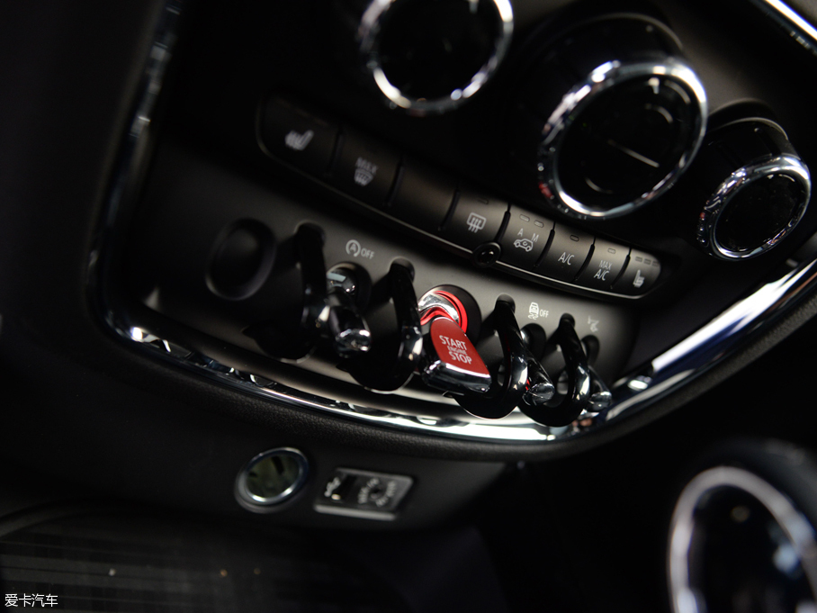 2016MINI CLUBMAN COOPER S CLUBMANO