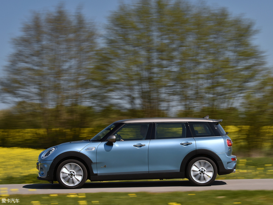 2016MINI CLUBMAN MINI Cooper SD Clubman ALL4