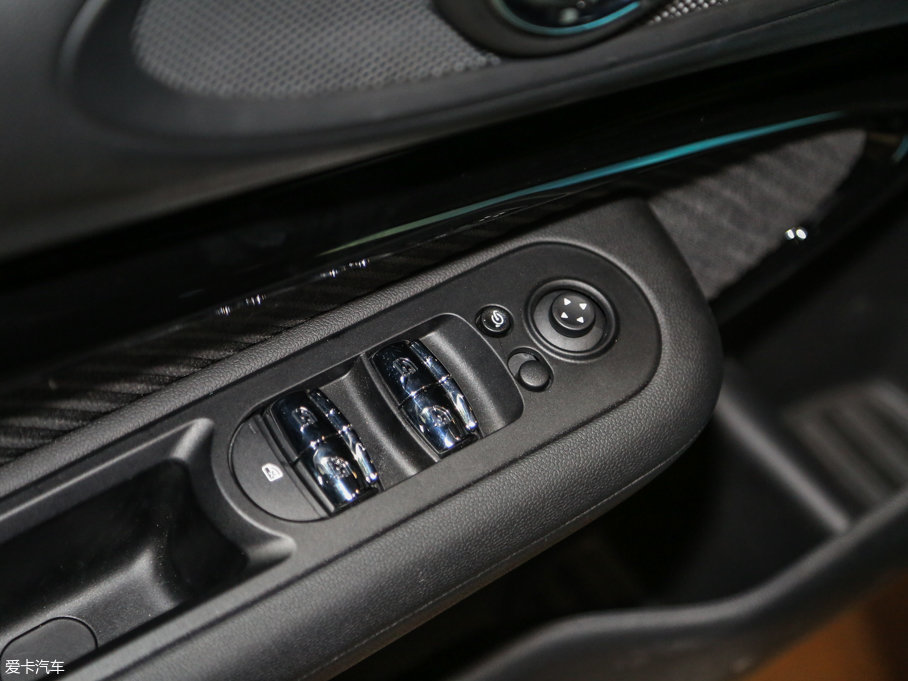 2016MINI CLUBMAN Ŀ COOPER S CLUBMANOͰ