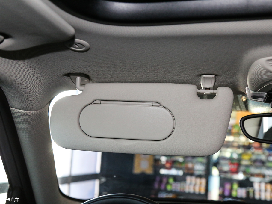 2016��MINI CLUBMAN �Ŀ� COOPER CLUBMAN�b�p�Ұ�