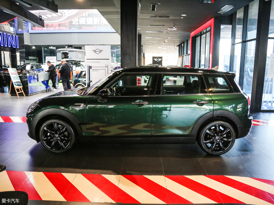 2016MINI CLUBMAN Ŀ COOPER CLUBMANbpҰ