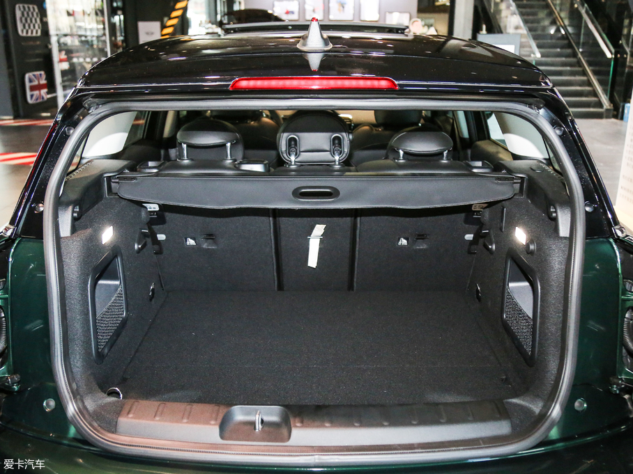 2016MINI CLUBMAN Ŀ COOPER CLUBMANbpҰ