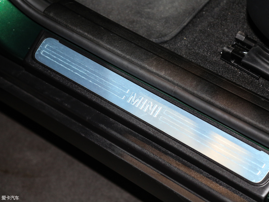 2016MINI CLUBMAN Ŀ COOPER CLUBMANbpҰ