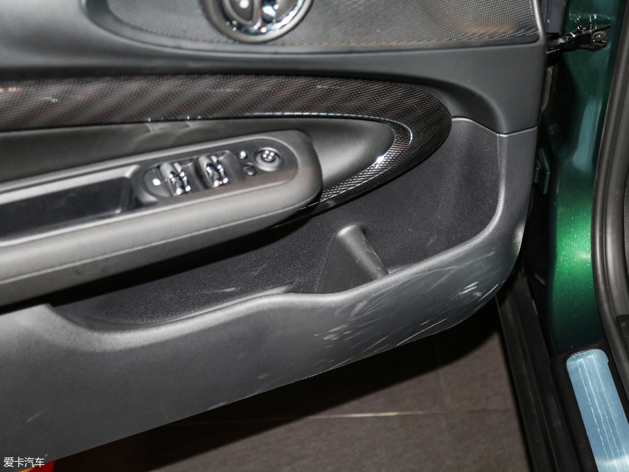 2016MINI CLUBMAN Ŀ COOPER CLUBMANbpҰ