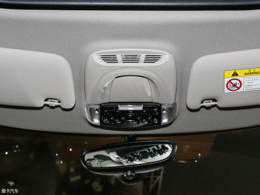 2016MINI CLUBMAN Ŀ COOPER CLUBMANbpҰ