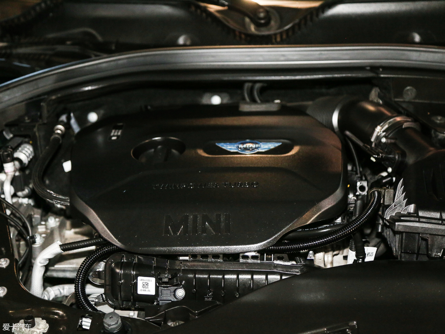 2016MINI CLUBMAN Ŀ COOPER CLUBMANbpҰ