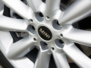 2016COOPER S CLUBMAN ^