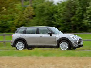 2016COOPER S CLUBMAN w^