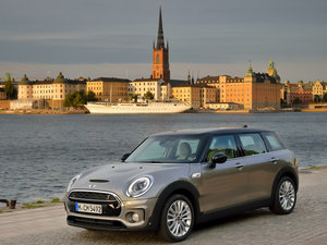 2016COOPER S CLUBMAN w^