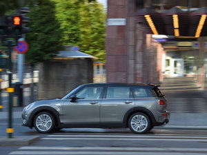 2016COOPER S CLUBMAN w^