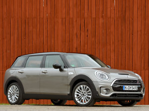 2016COOPER S CLUBMAN w^