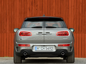 2016COOPER S CLUBMAN w^