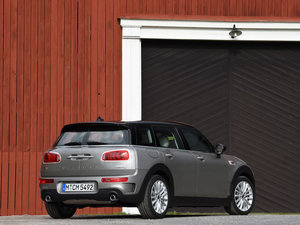 2016COOPER S CLUBMAN w^