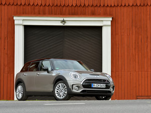 2016COOPER S CLUBMAN w^