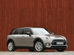 2016COOPER S CLUBMAN w^