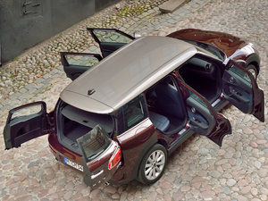 2016COOPER S CLUBMAN w^